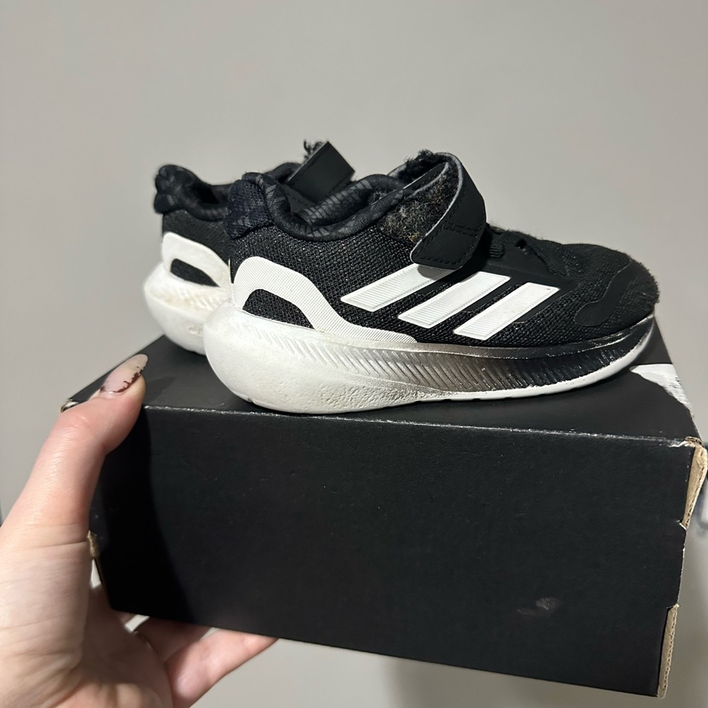 Adidas Runfalcon Toddler Size 7